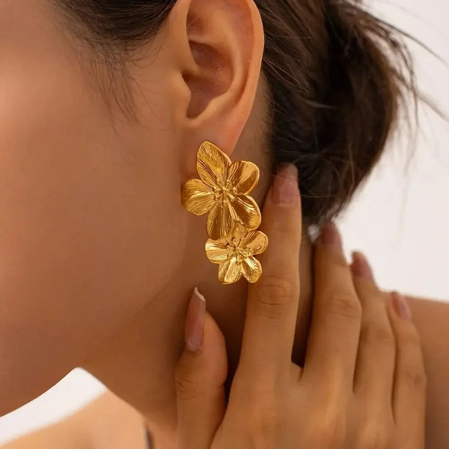 Layered Hibiscus Flower Floral Earrings - Aryomi