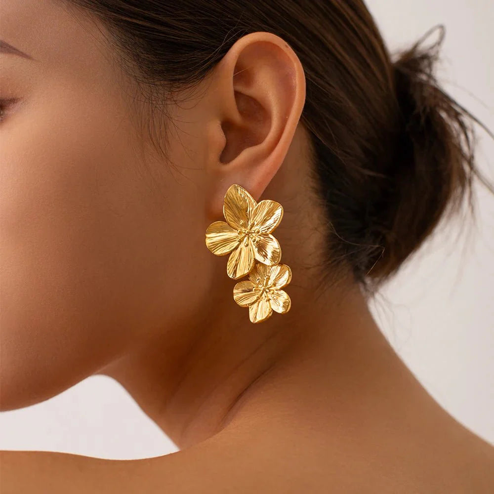 Layered Hibiscus Flower Floral Earrings - Aryomi
