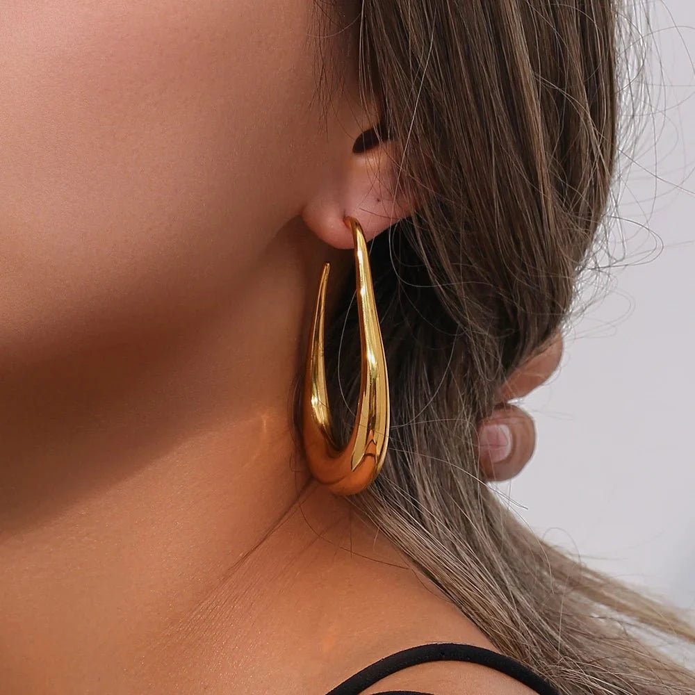 Pear Outlined Hoop Earrings - Aryomi