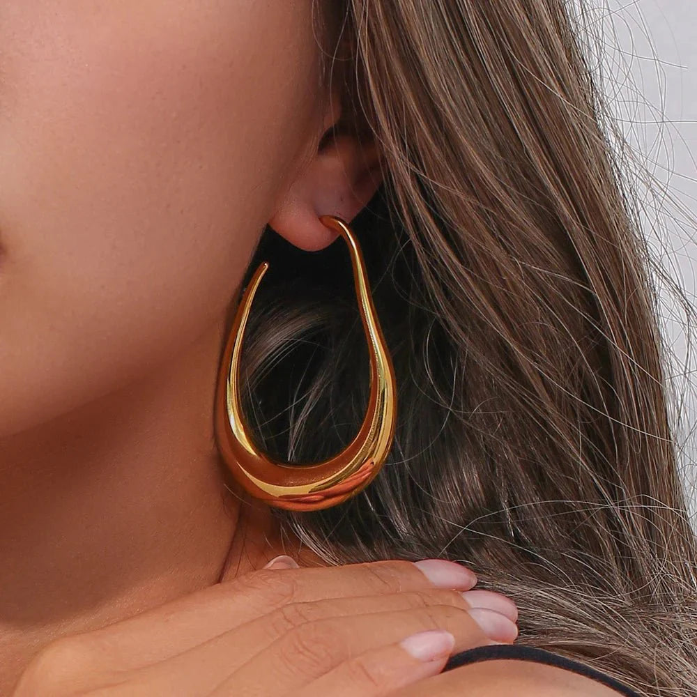 Pear Outlined Hoop Earrings - Aryomi