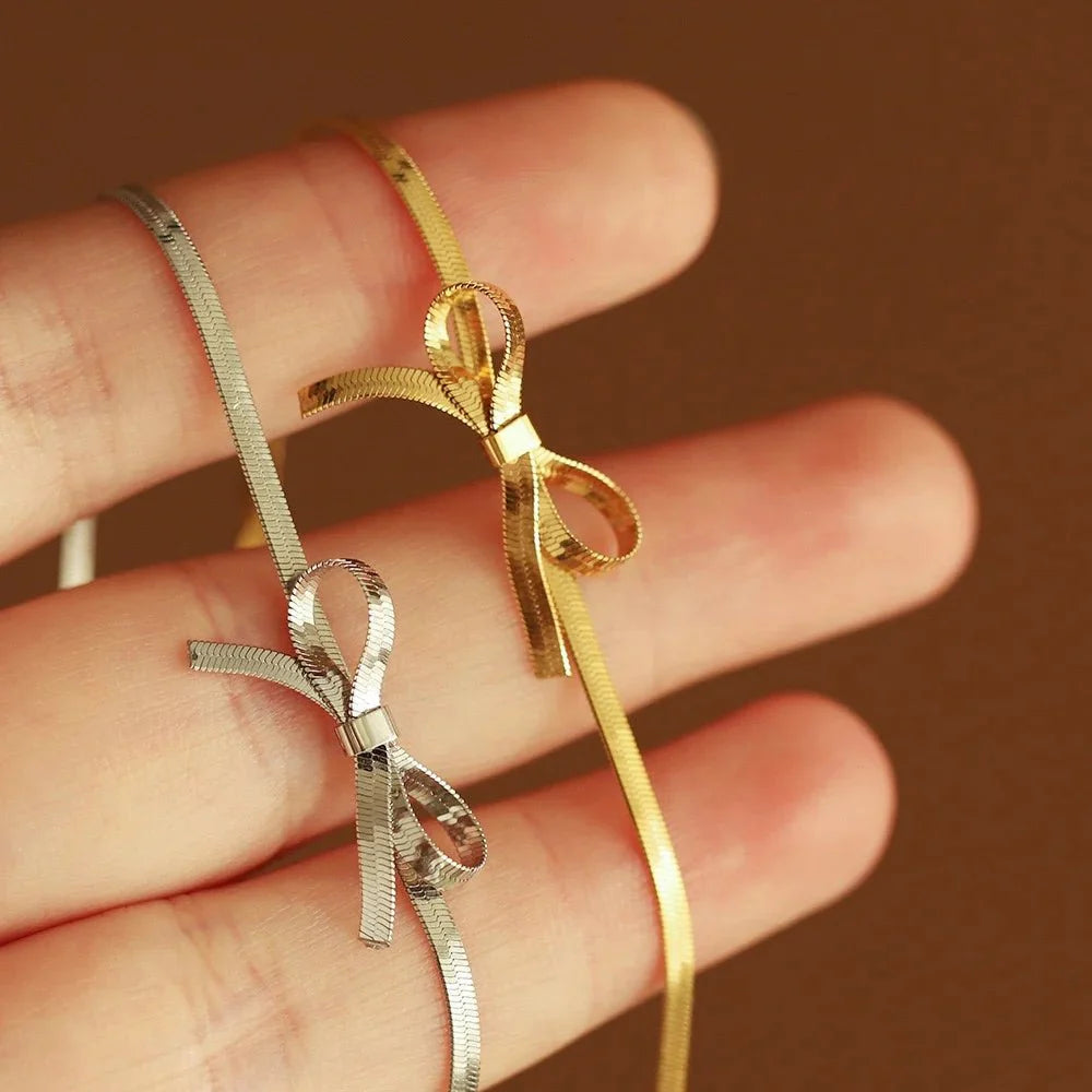 Romantic Dainty Bow Necklace - Aryomi