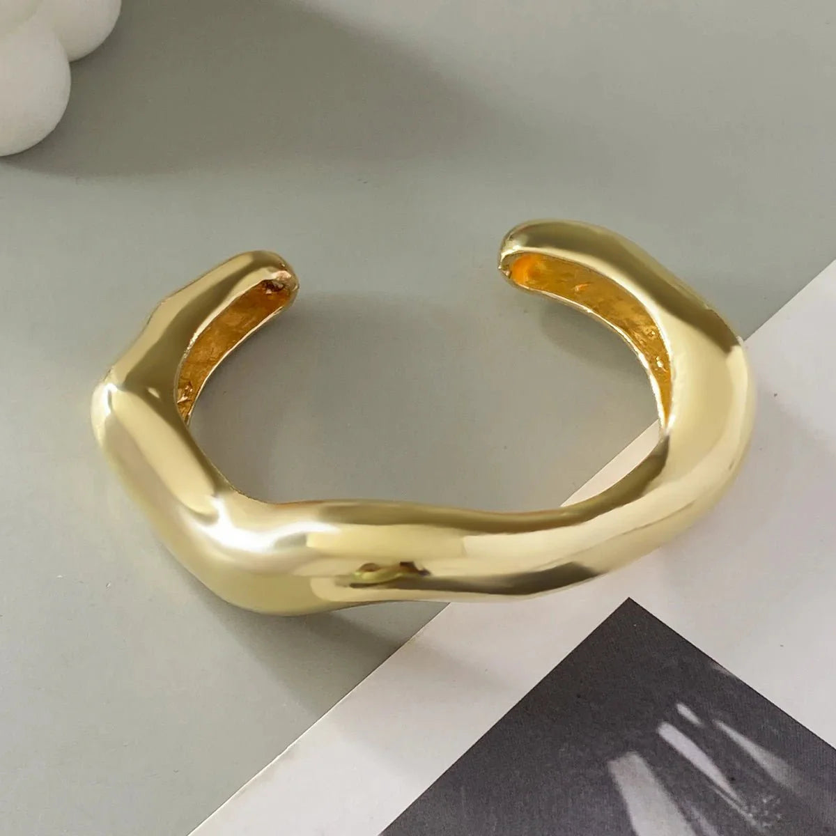 Statement Chunky Wave Bracelets - Aryomi