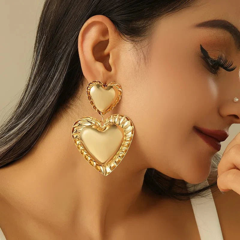 Vintage Inspired Classy Double Heart Earrings - Aryomi