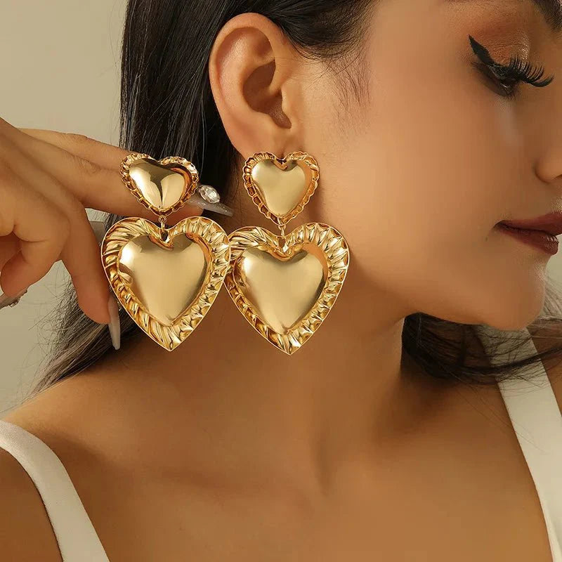 Vintage Inspired Classy Double Heart Earrings - Aryomi